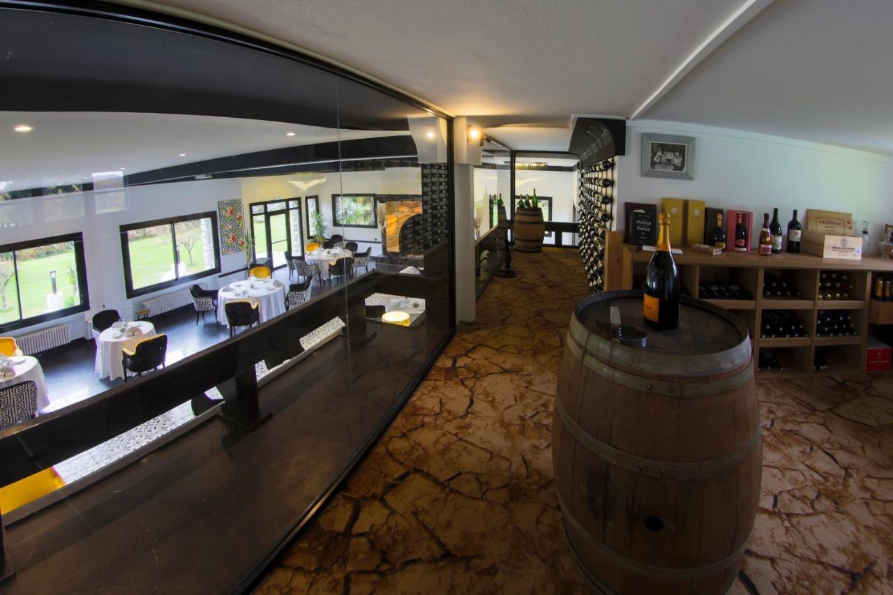 Hotel Du Barry Resort & Spa Sauveterre-de-Comminges Екстер'єр фото
