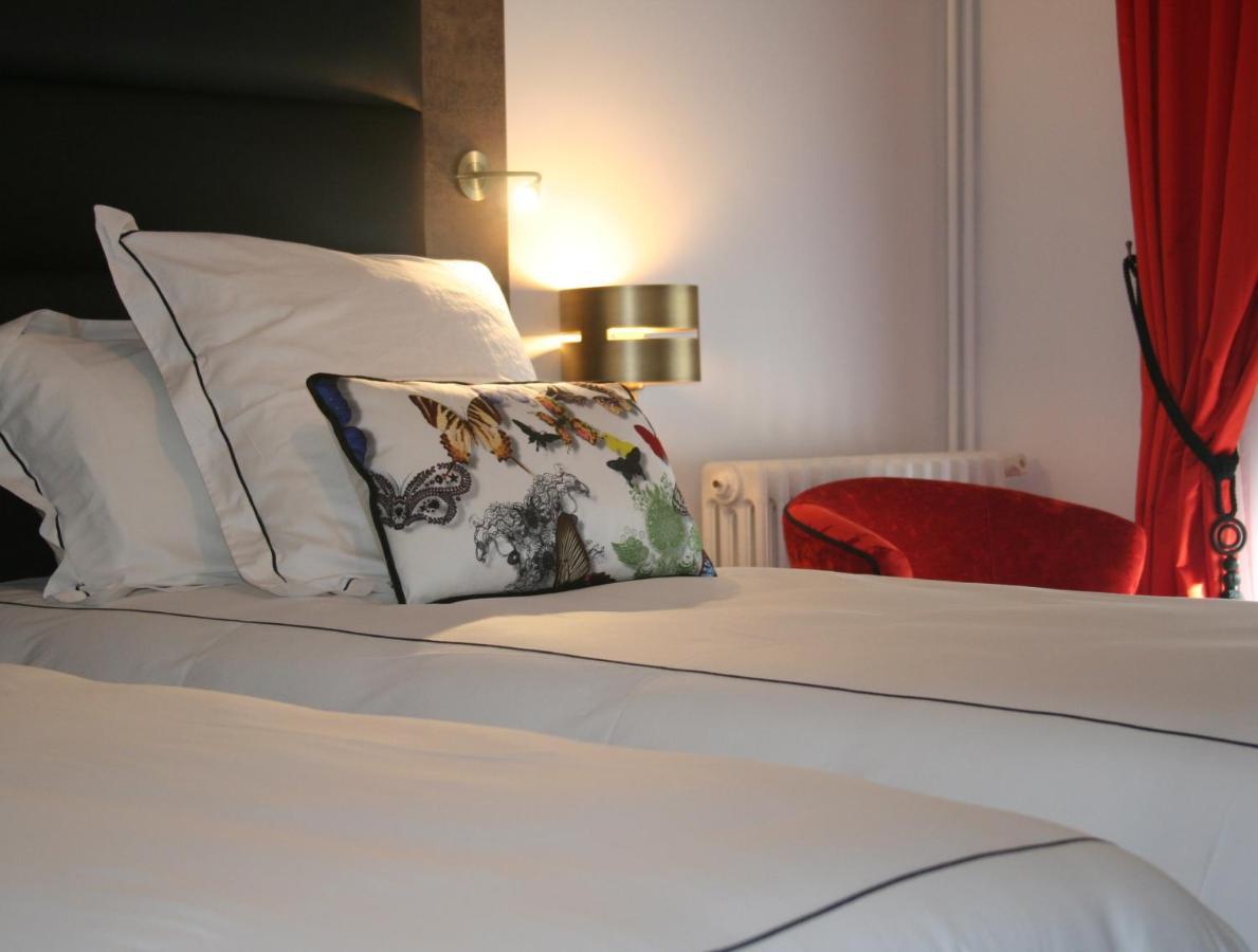 Hotel Du Barry Resort & Spa Sauveterre-de-Comminges Екстер'єр фото